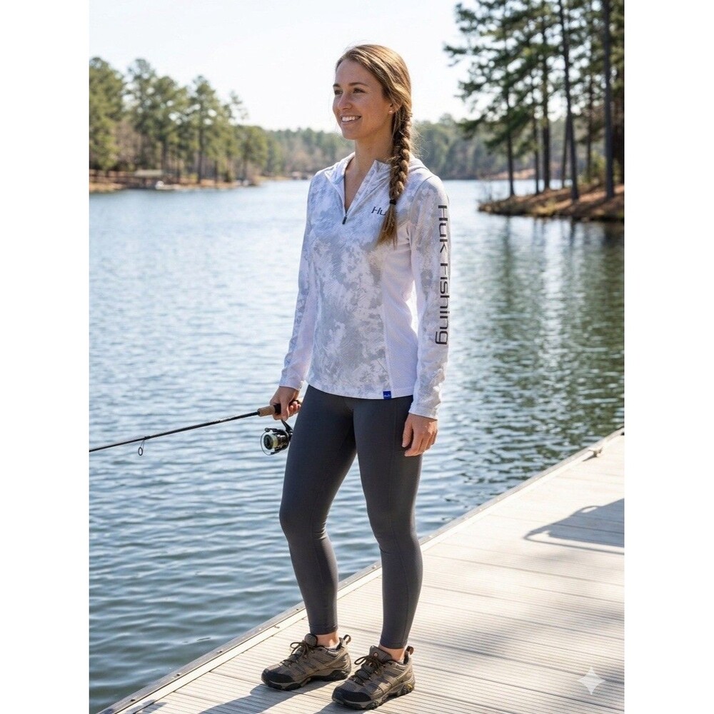 Huk Women Icon X 1/4 Zip Performance Fishing Hoodie White Gray Camo XS NWOT
